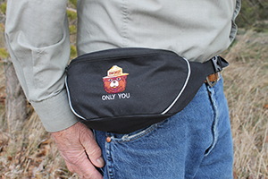 smokeys hip pack